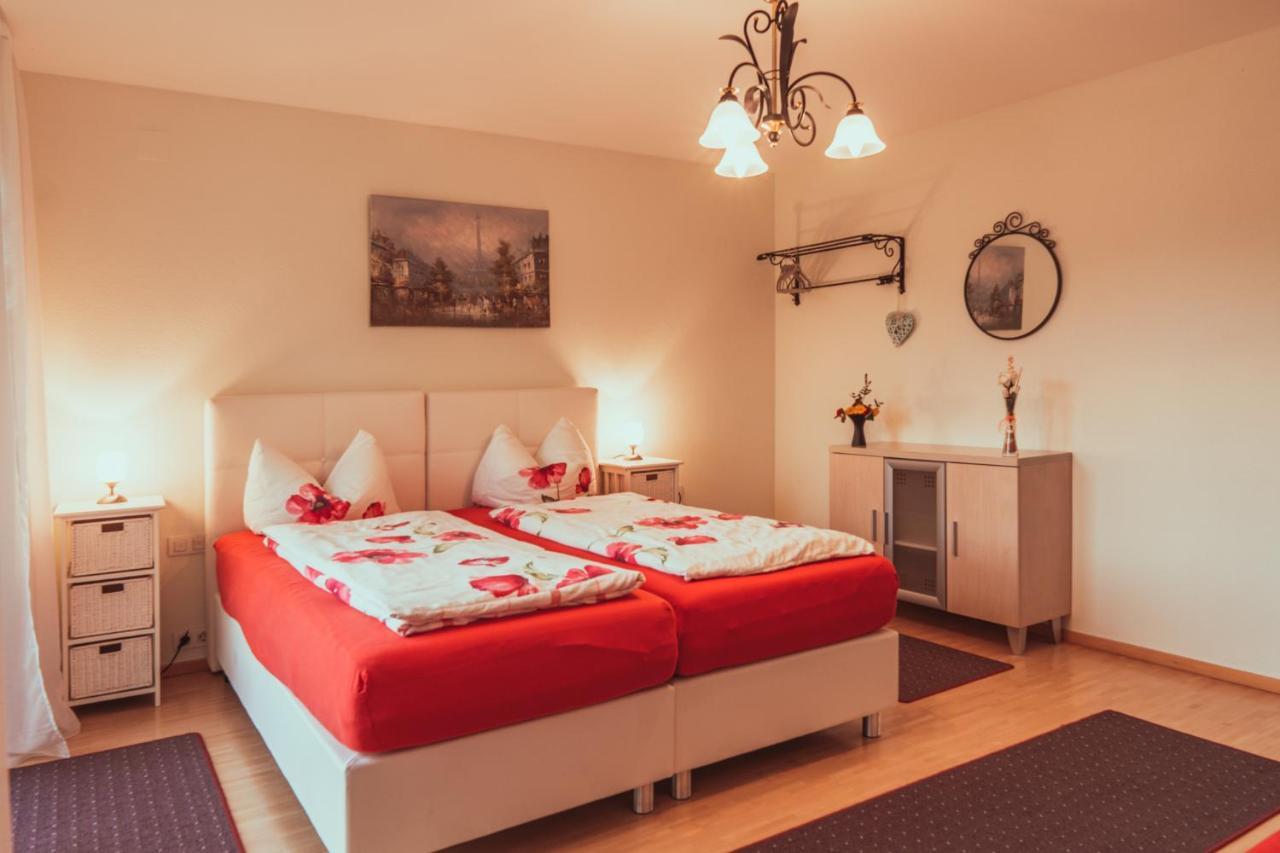 Coraline -Koblach, 6-10 P, 3 Schlafzimmer, Kueche, Riesige Terrasse, Parkplatz, Wifi, Stellplatz Ski 외부 사진